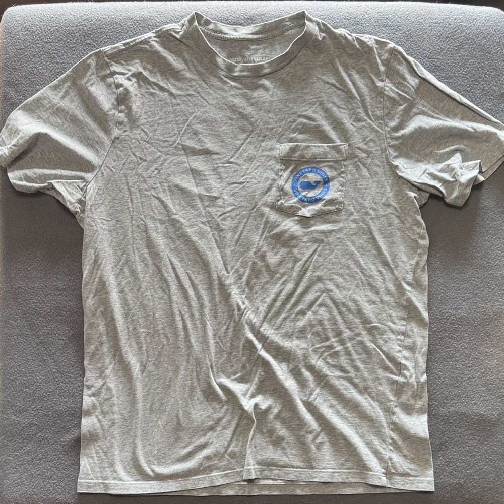 Vineyard Vines Gray Tee with Blue Emblem